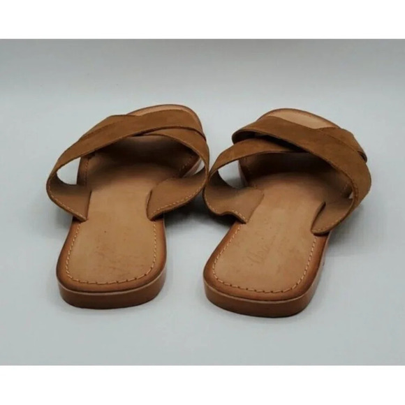 Ariat Women's Unbridled Ava Flat Sandal, Soft Cognac Suede Leather, Size 9 US - Picture 6 of 13